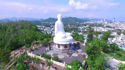 Nha Trang – Du Ngoạn Đảo – Chùa Long Sơn - Nhà Yến – Tháp Bà Ponagar – Suối Khoáng Tháp Bà