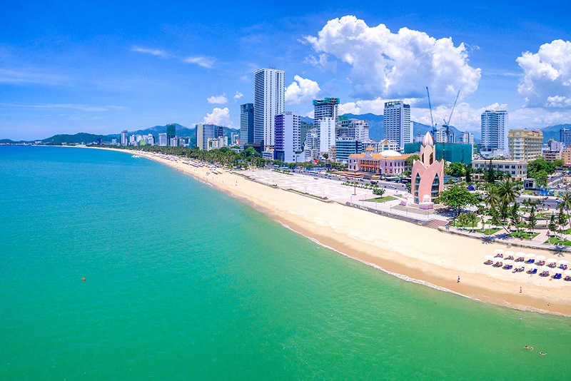 Nha Trang – Du Ngoạn Đảo – Chùa Long Sơn - Nhà Yến – Tháp Bà Ponagar – Suối Khoáng Tháp Bà